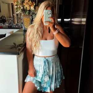 🆕 NWT blue green and white tie dye high waisted mini skirt