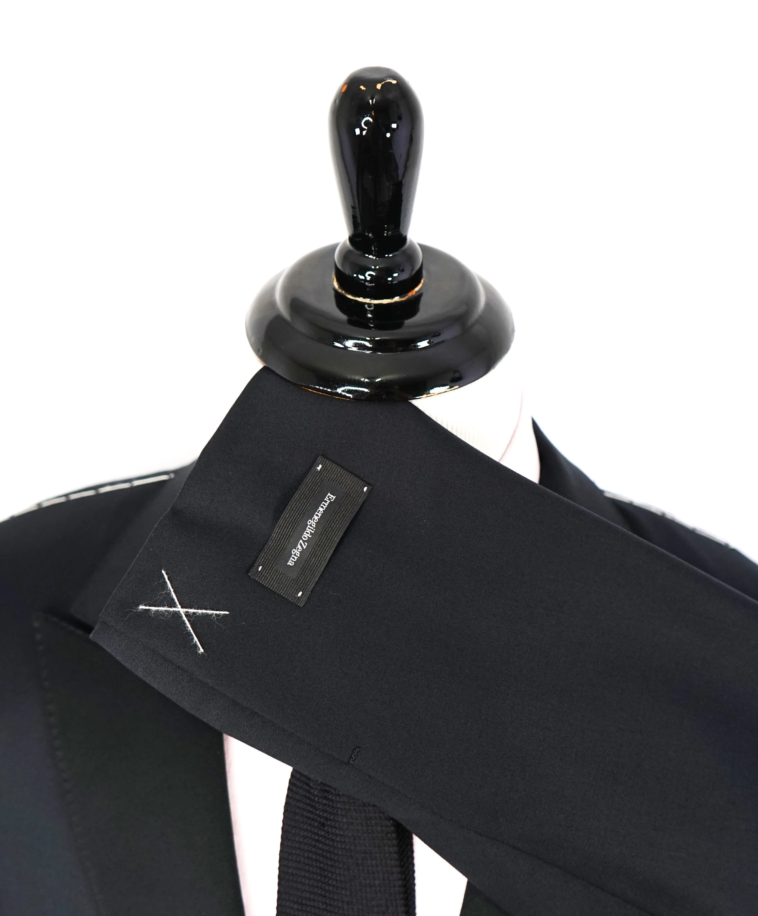 $3,995 ERMENEGILDO ZEGNA -"MICRONSPHERE MILA" PEAK LAPEL Tuxedo - 42R