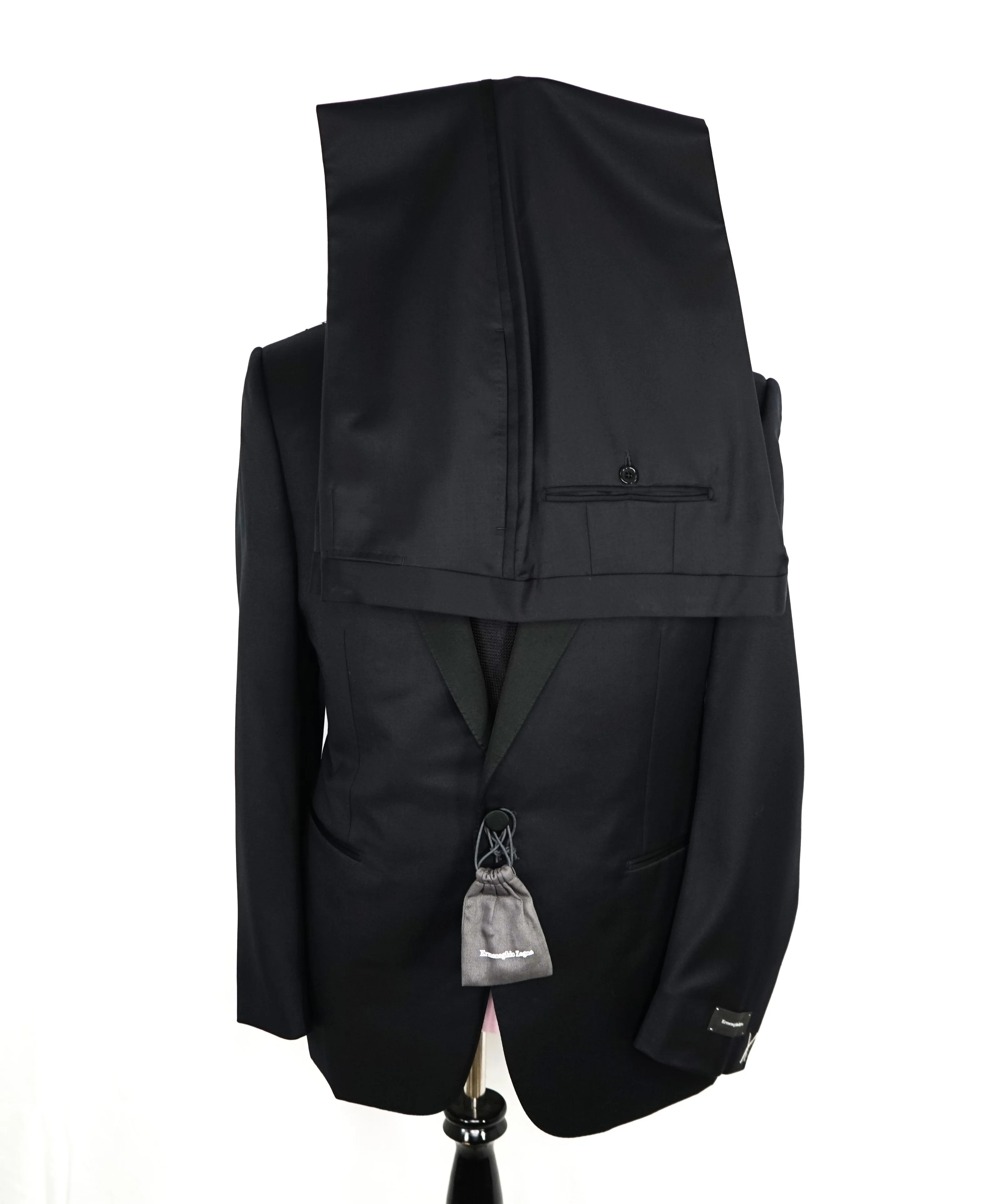 $3,995 ERMENEGILDO ZEGNA -"MICRONSPHERE MILA" PEAK LAPEL Tuxedo - 42R