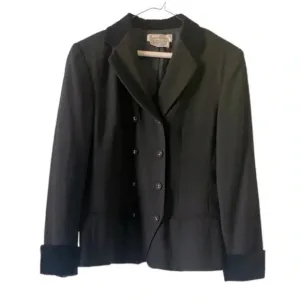 Anne Klein | Bergdorf Goodman Vintage double breasted jacket. Size 10. 100% Wool