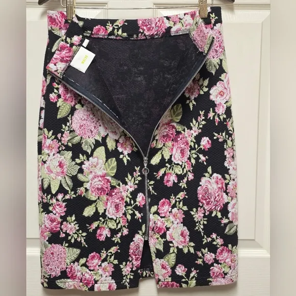 Anthropologie Maeve Stretch Knit Back Zip Pencil Skirt Floral Black Pink SzMed