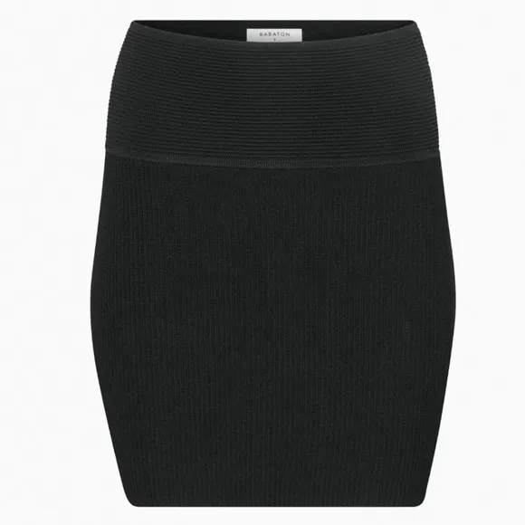 Aritzia Babaton Sculpt knit mini skirt
