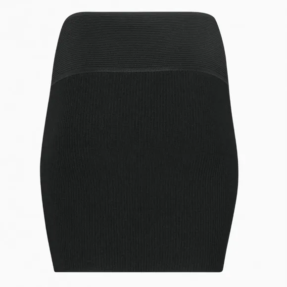 Aritzia Babaton Sculpt knit mini skirt