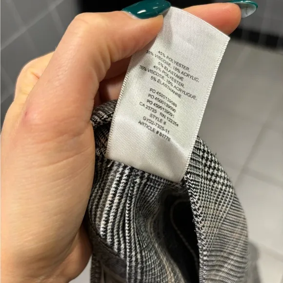 Aritzia Sunday best grey plaid pleated high waisted skirt olive micro mini skirt