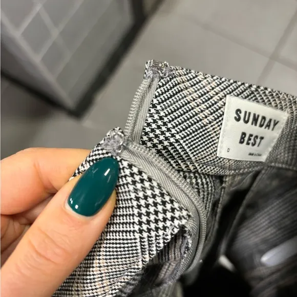 Aritzia Sunday best grey plaid pleated high waisted skirt olive micro mini skirt