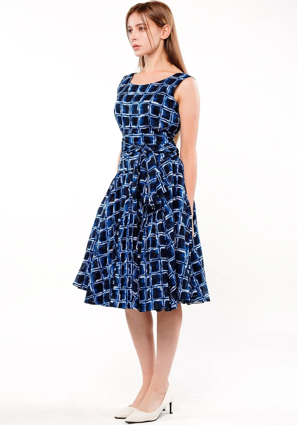 Birdy Dress #2 Boat Neck Sleeveless Cotton Musola (Shibori Square)