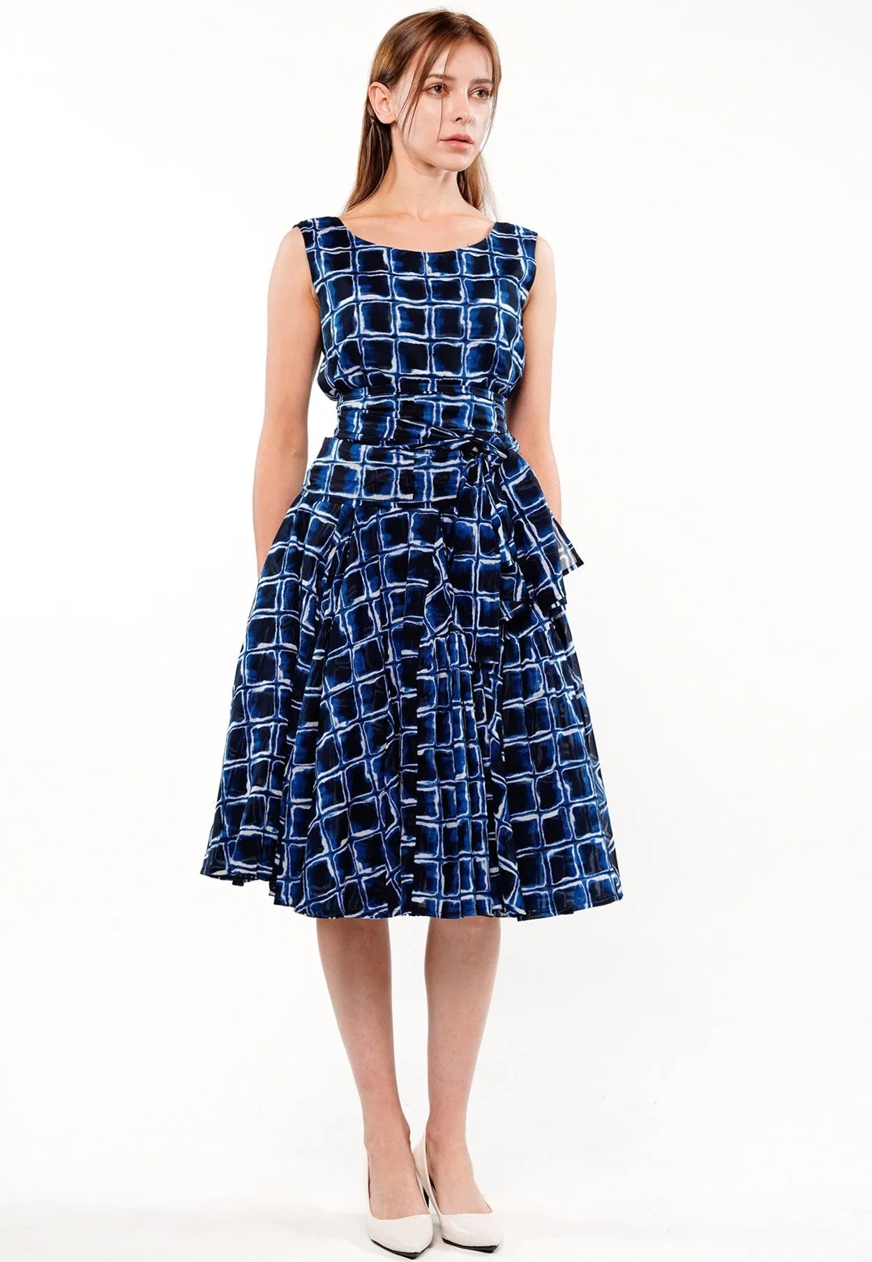 Birdy Dress #2 Boat Neck Sleeveless Cotton Musola (Shibori Square)