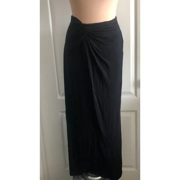 Bisou Bisou Solid Black Maxi Skirt Pull On Knotted Front Stretchy Slit Sz. M