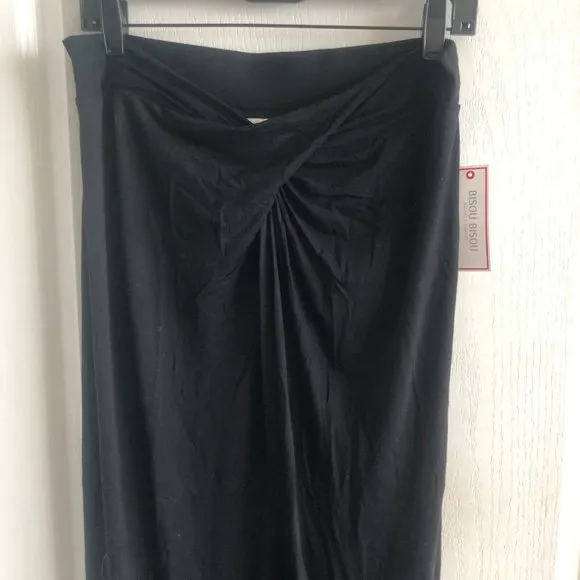 Bisou Bisou Solid Black Maxi Skirt Pull On Knotted Front Stretchy Slit Sz. M
