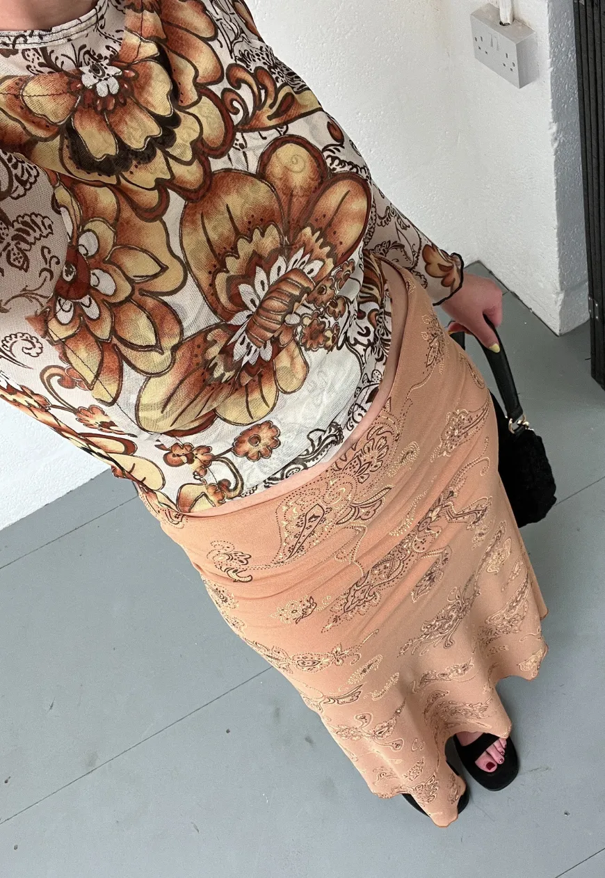 CARAMEL PAISLEY FULL LINED MESH SKIRT