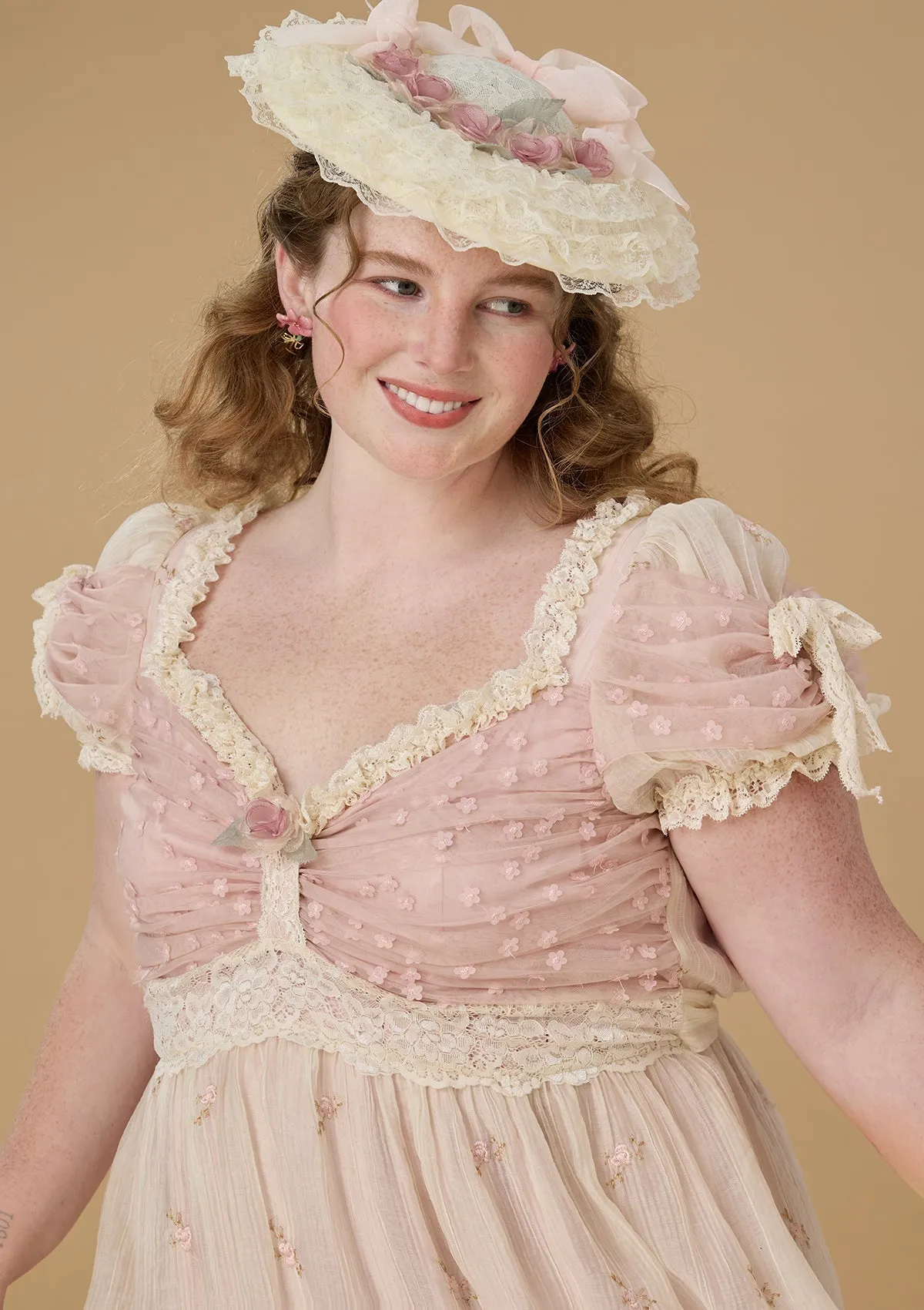 Curve & Plus Flower & Alice Regency Dress