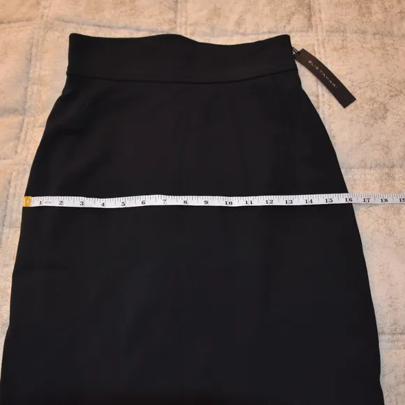 Elie Tahari &quot;Pacey&quot; Pencil/Straight Skirt - NWT - Size 2