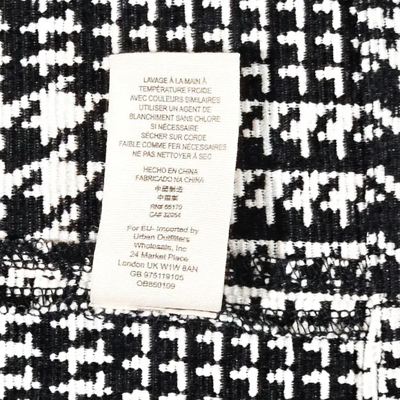 EUC Free People Off Duty Houndstooth Midi Straight Skirt Sz. 0 White Black