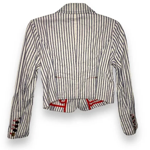 G.E.T Equipment General Technique Cropped Striped White Blazer XS