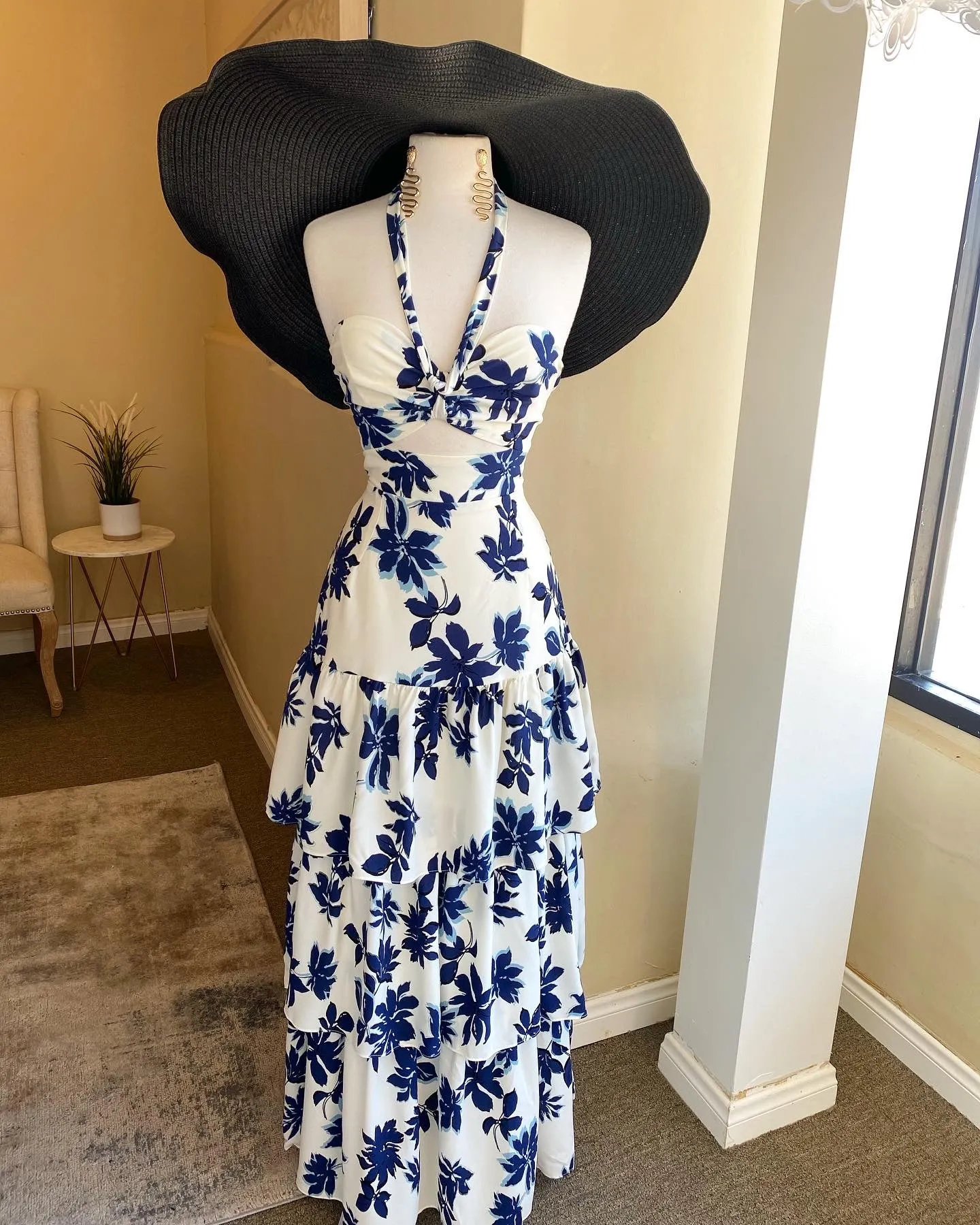 Halter Neck Maxi Dress