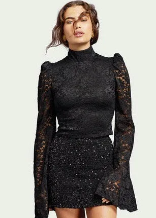 Hilaria Mini Skirt (Black)