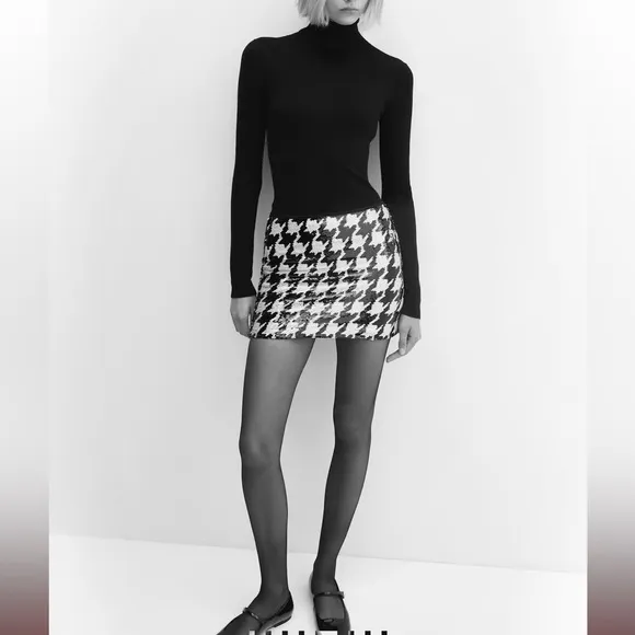 Houndstooth sequined skirt