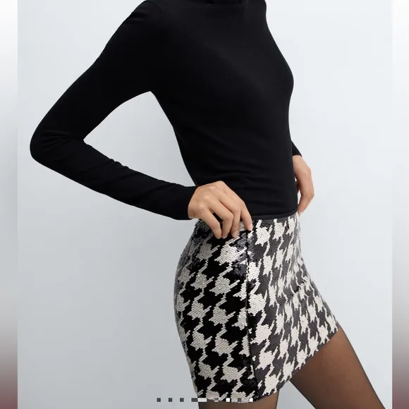 Houndstooth sequined skirt