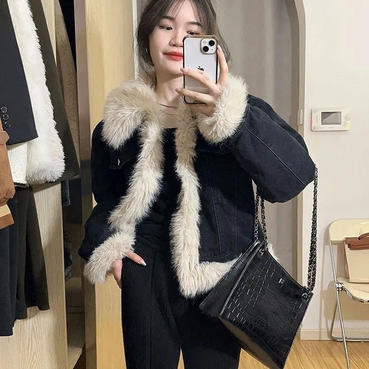 Instock-Autumn and winter 2024 black splicing fur denim jacket