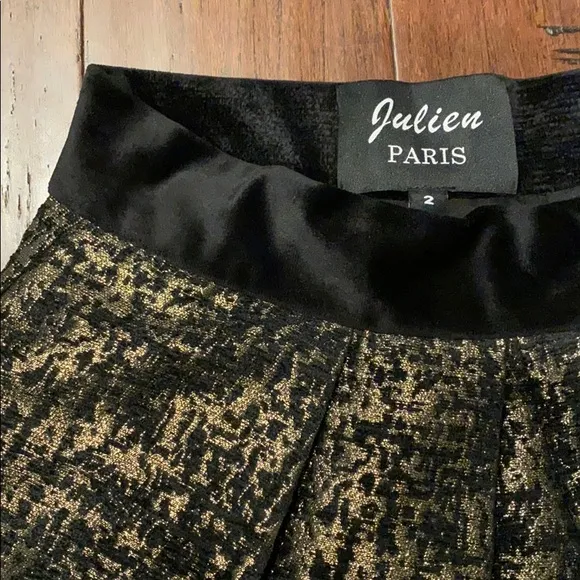 Julien Paris High Waisted Gold and Black Metallic Midi Skirt Velvet Band Size 2