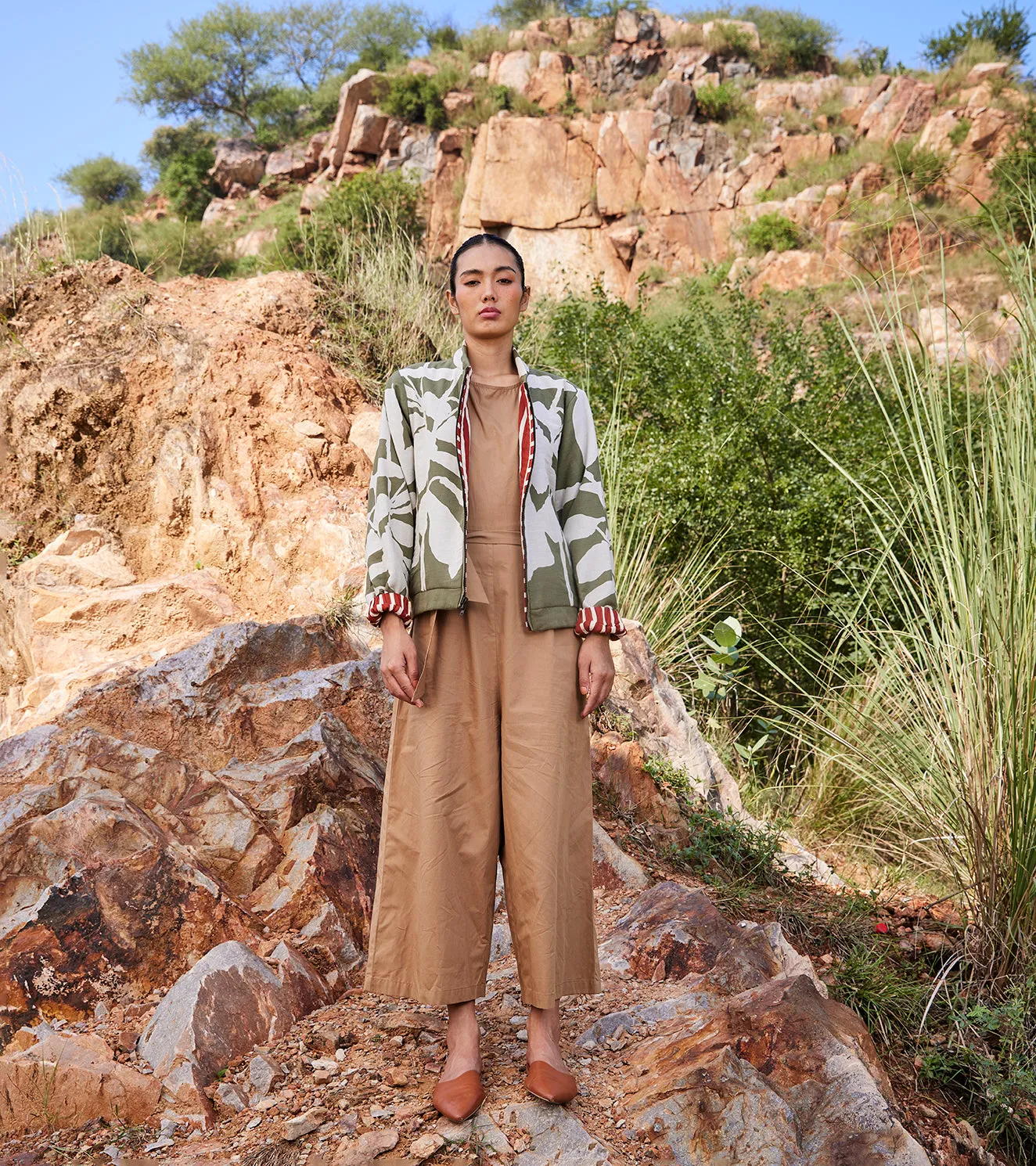 Khara Kapas Haze Beneath Bomber Jacket 100% Cotton with Warm Sandwich Fabric Green and Off-white  KW669