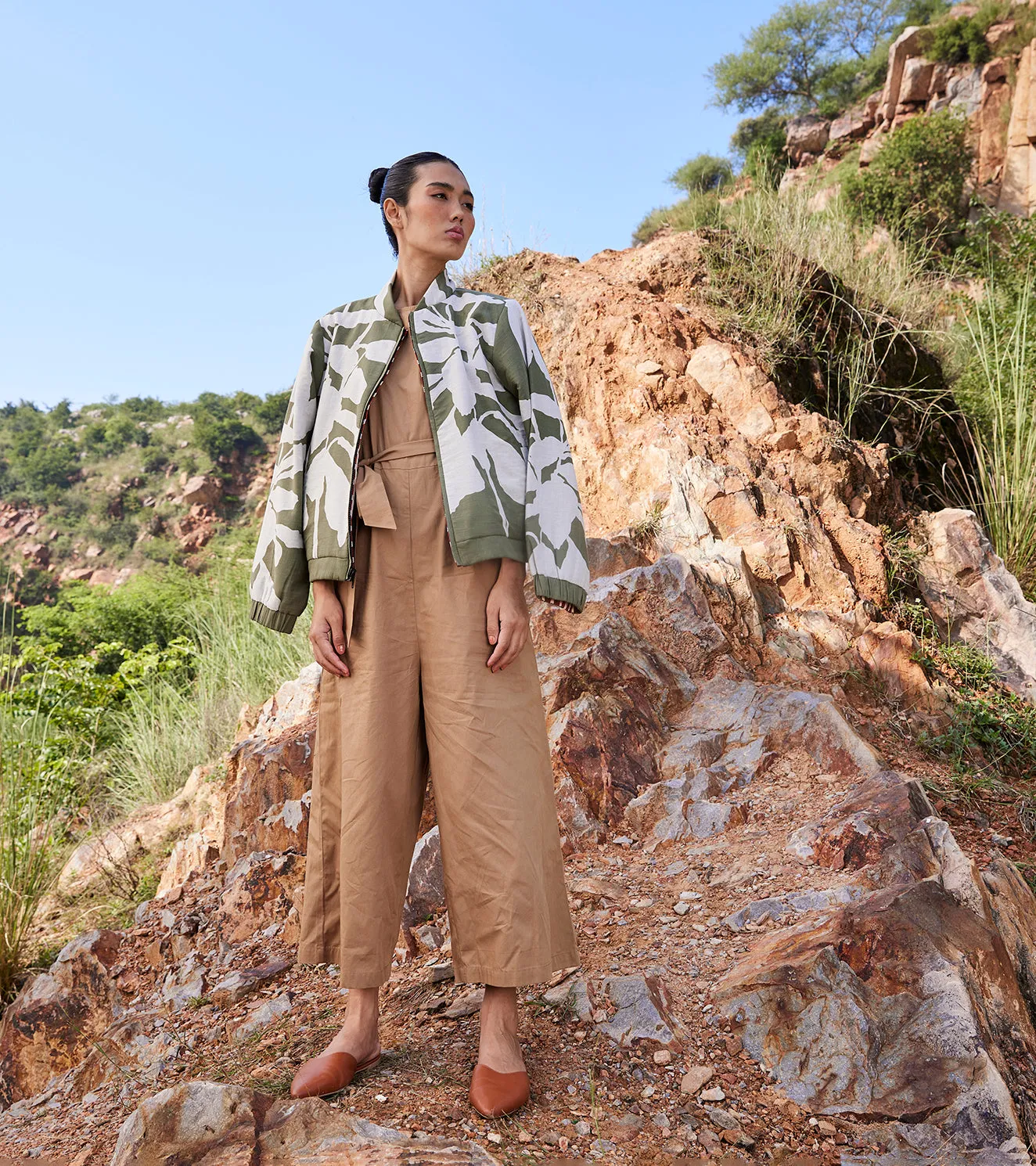 Khara Kapas Haze Beneath Bomber Jacket 100% Cotton with Warm Sandwich Fabric Green and Off-white  KW669