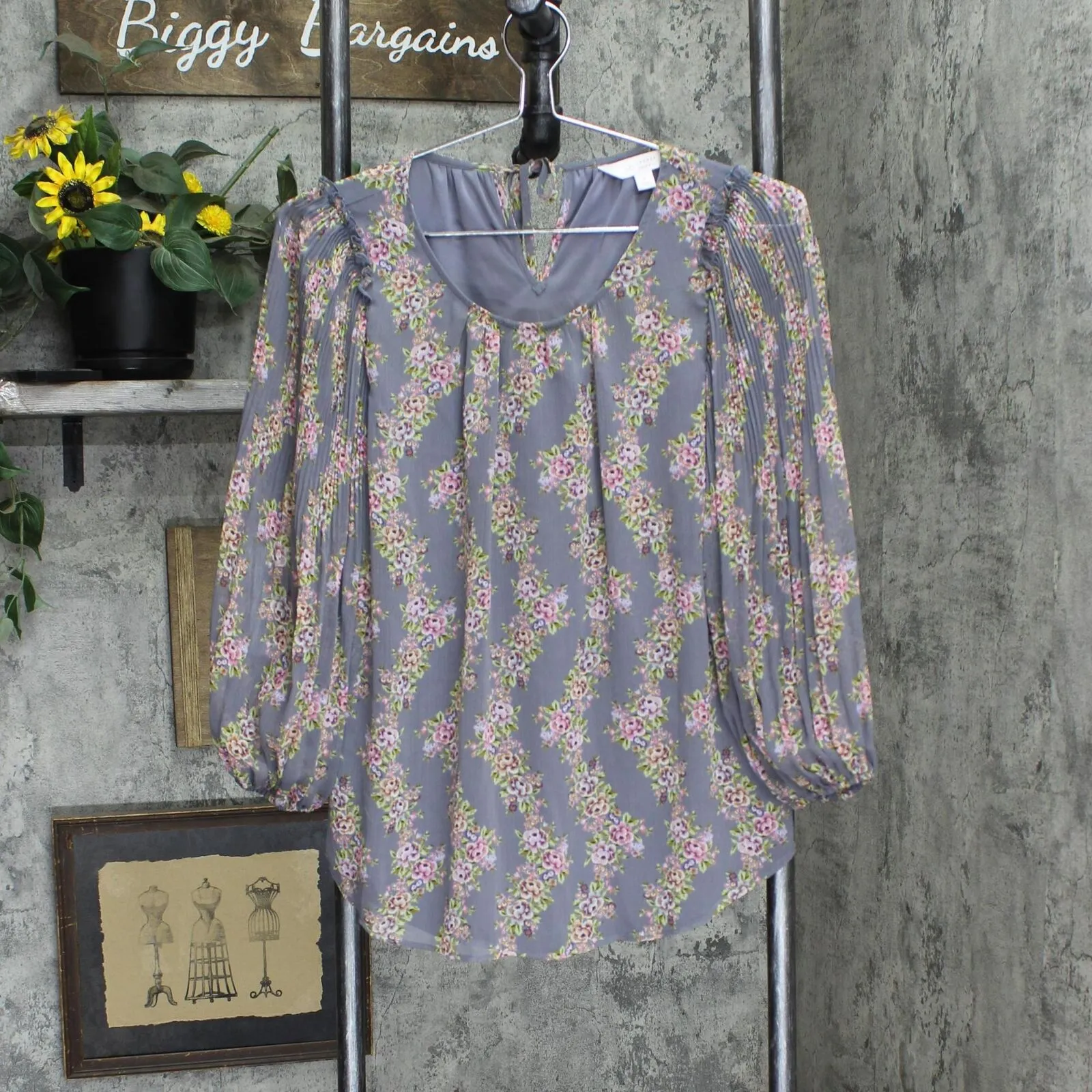 LC Lauren Conrad Womens Lined Pleated Long Sleeve Blouse Shirt Top Gray Floral S