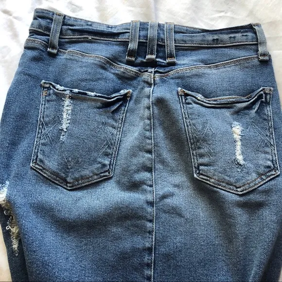 mcguire ⋆ distressed denim skirt