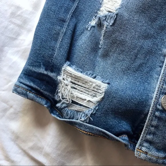 mcguire ⋆ distressed denim skirt