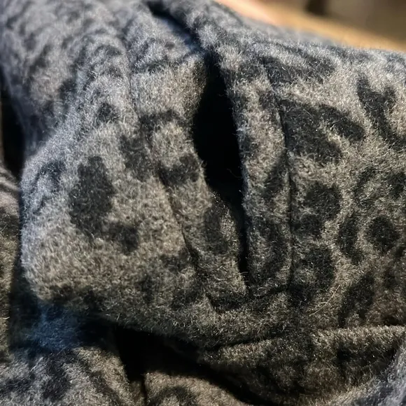 Moda International Women’s Wool Blend Animal Print Peacoat Jacket Size 6