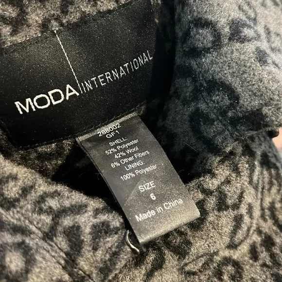 Moda International Women’s Wool Blend Animal Print Peacoat Jacket Size 6