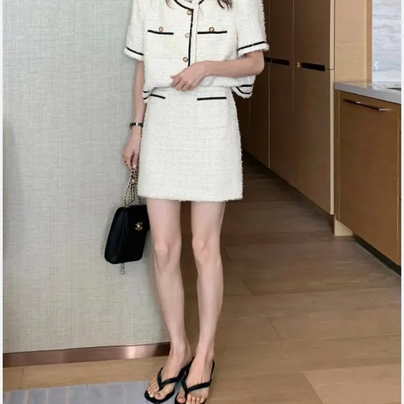 NANETTE LEPORE CLASSIC KNIT TWEED IVORY SKIRT