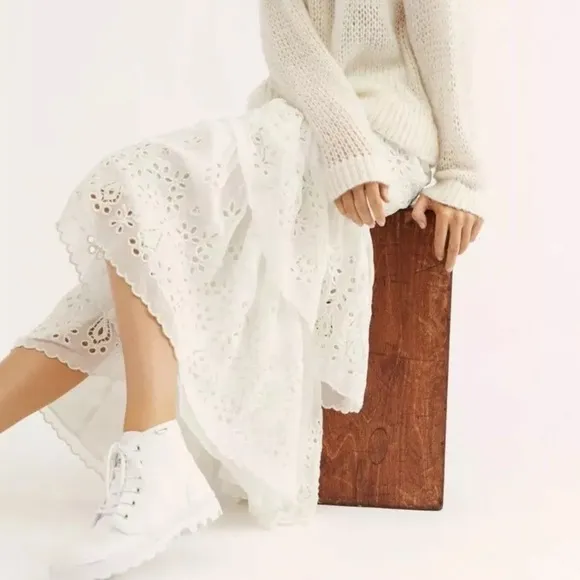 NEW Free People Wilder Tiered Midi Eyelet Skirt Z298-11