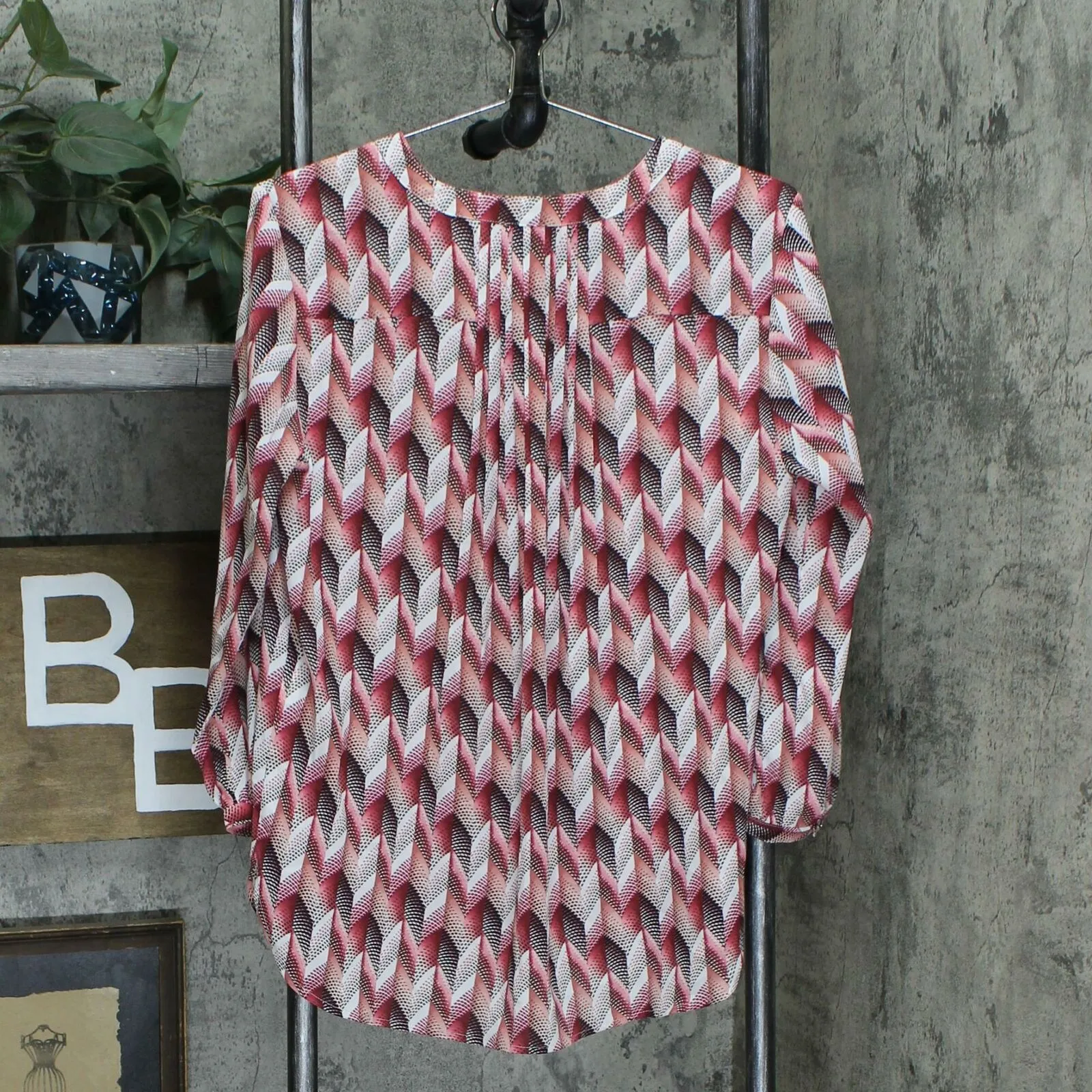 NWT JM Collection Printed Pleated-Back Blouse. 100049632MS Small
