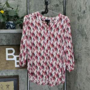 NWT JM Collection Printed Pleated-Back Blouse. 100049632MS Small