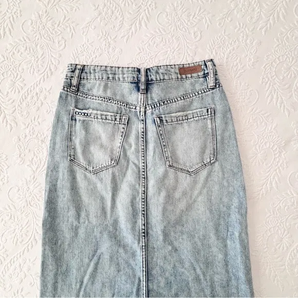 NWT Lulus Blank NYC In My Mind Light Wash Denim High-Rise Maxi Skirt XSmall