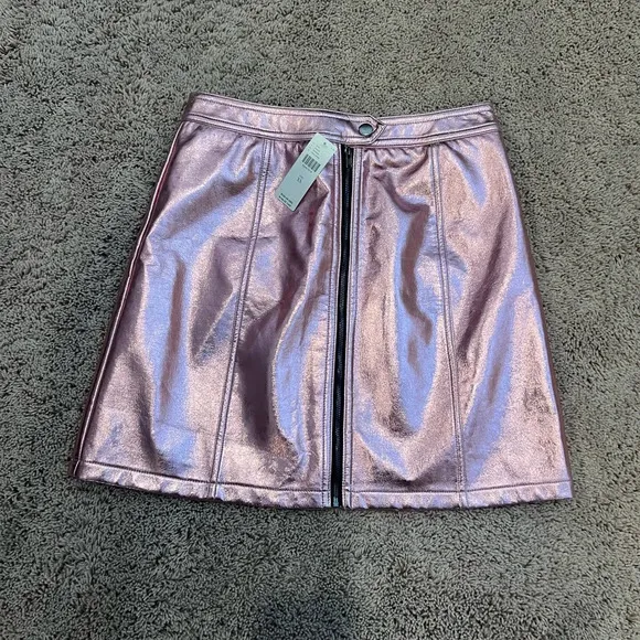 NWT new Anthropologie 4SI3NNA metallic moto mini skirt XS pink zipper front