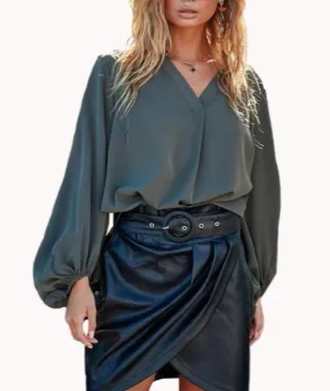 On The Scene Balloon Sleeve Blouse