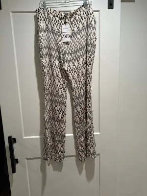 Pants Wide Leg By Zara In Tan, Size: 1x
