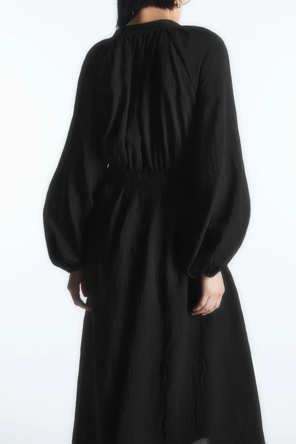 Peristeri Black Dress
