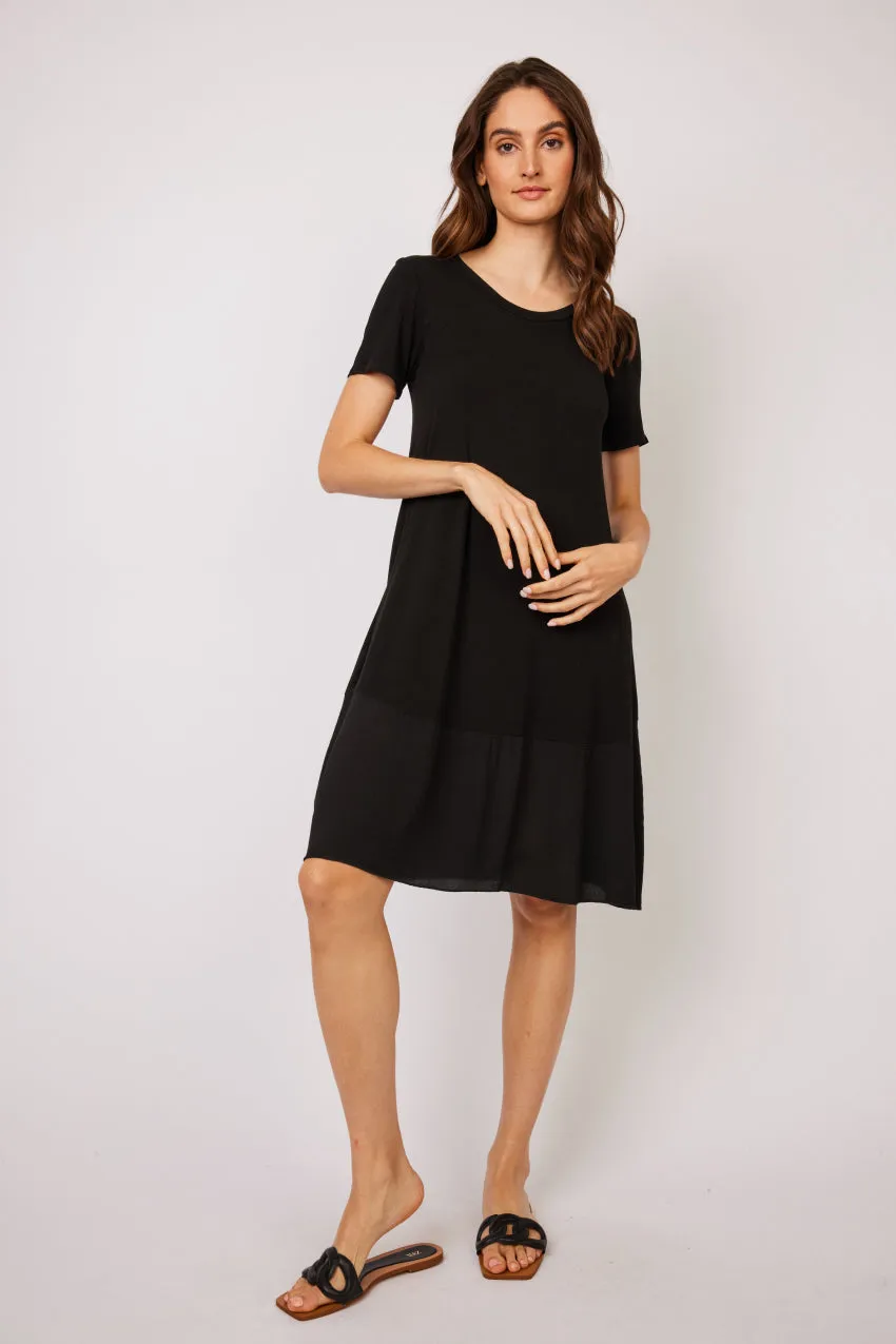 Pistache Viscose Short Sleeve Dress w/ Crepe Bottom