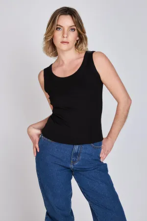 Polera Musculosa Rib Lara Negro Eclipse