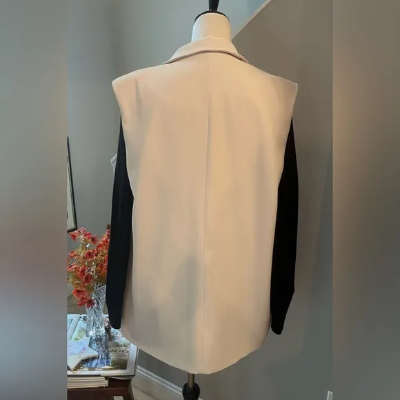 PRETTY GARDEN Tuxedo Blazer Peak Lapel Single Button Sleeveless Ivory