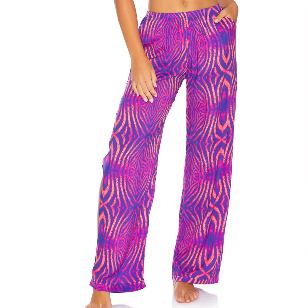 PUERTO AVENTURA - Split Side Wide Leg Pant