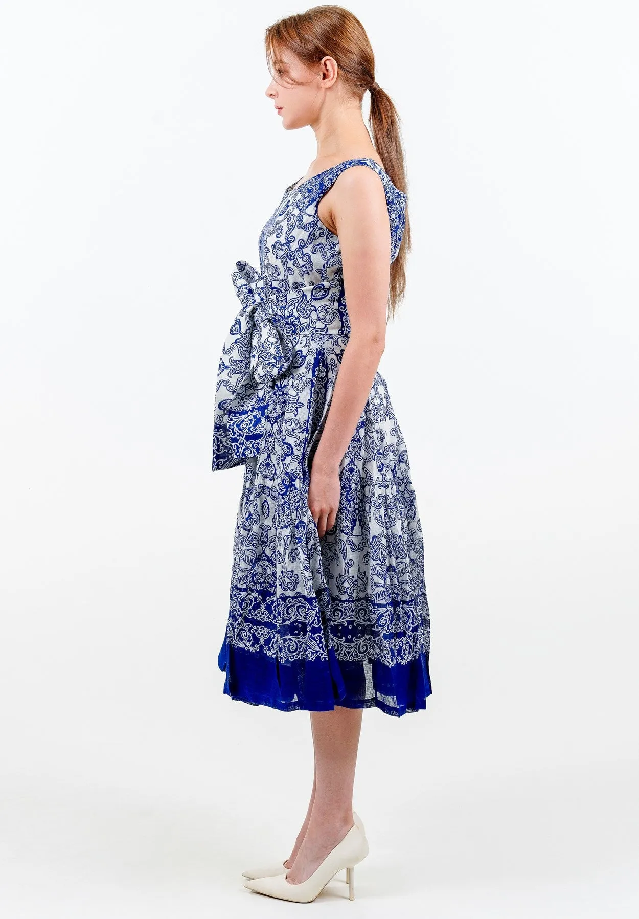 Rose Dress Boat Neck Sleeveless Long Length Linen (Casanova Bandana Small)