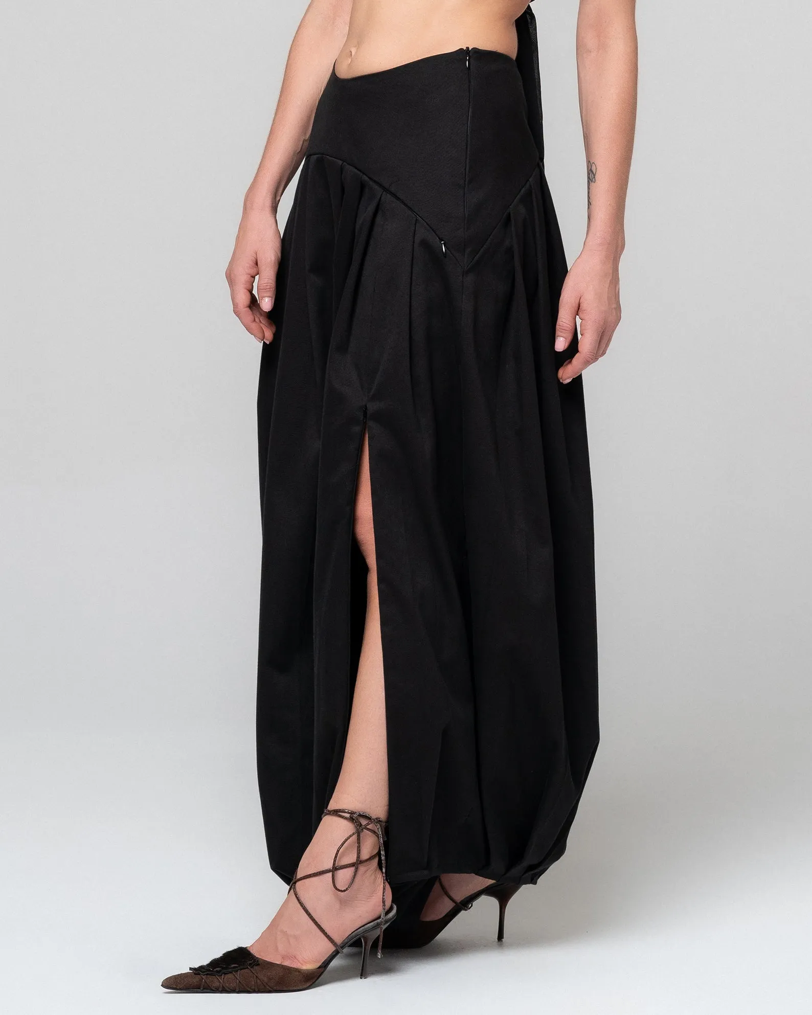 SARA SKIRT/SERWAL