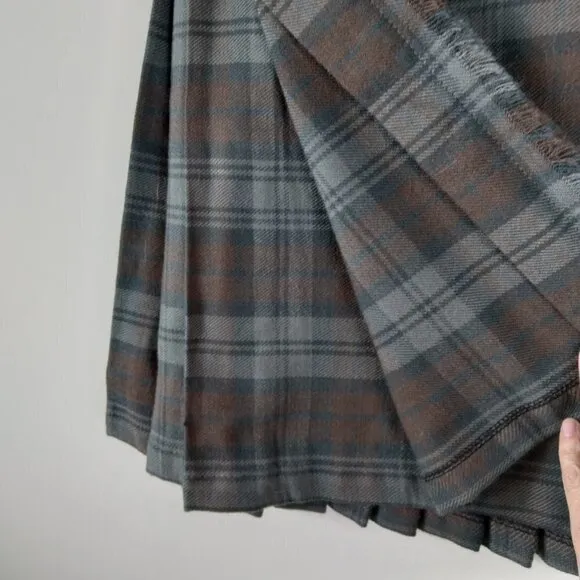 ScottishHighlandWeathered Black Watch Kilt/Skirt in Grayish Greens &amp; Brown Sz30