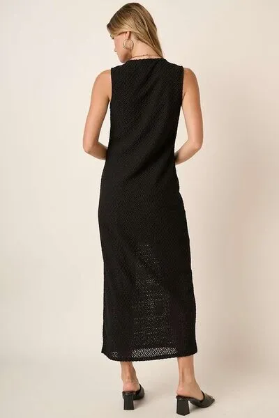 Side Slit Round Neck Sleeveless Dress