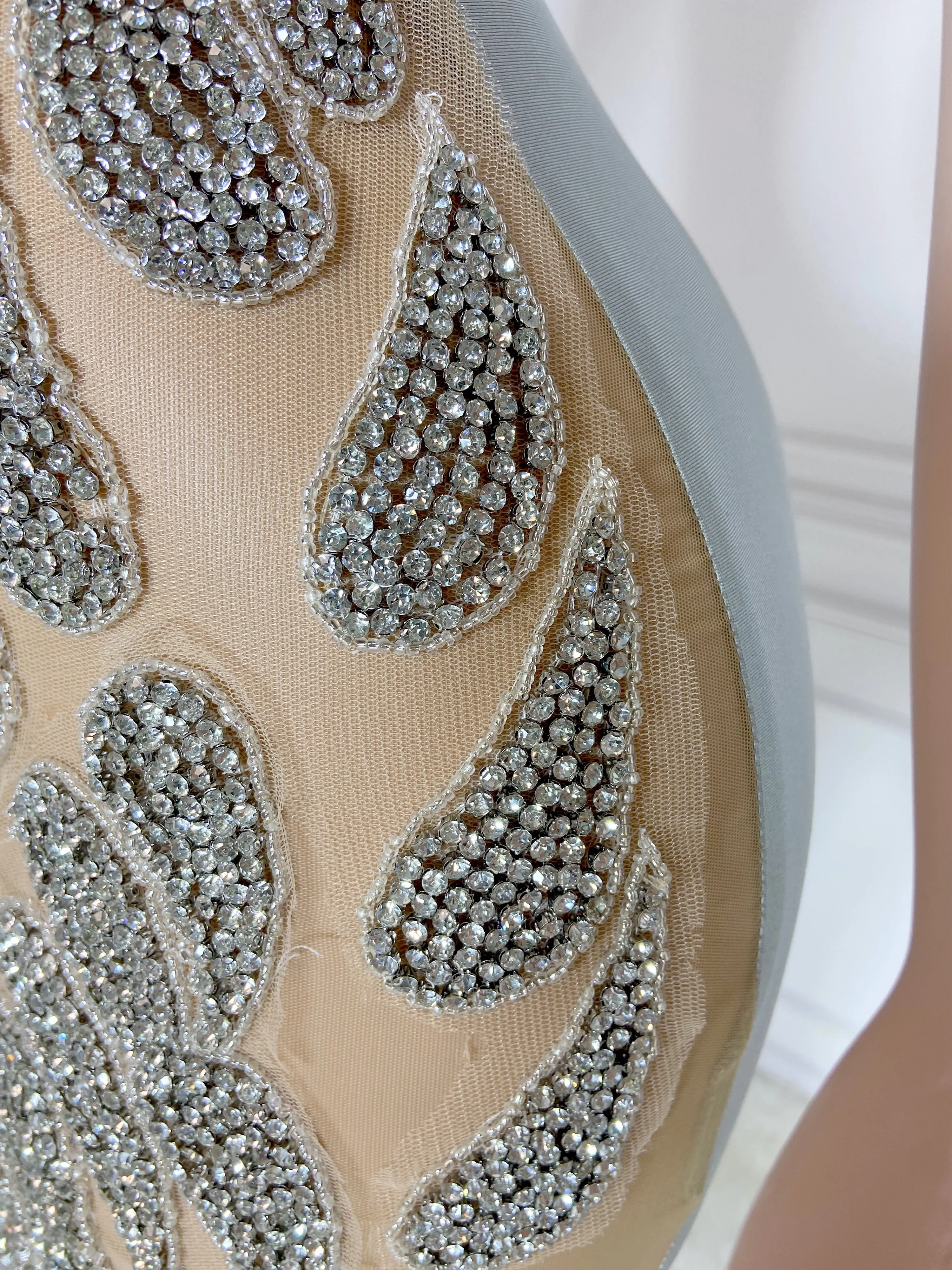Silver Round Neck Sleeveless with Rhinestone Collar Mini Dress