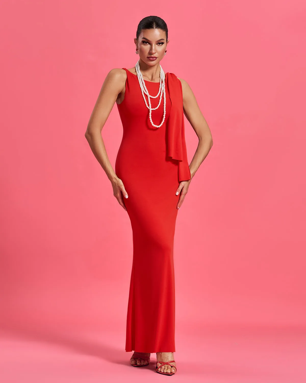 Simplicity Round Neck Maxi Dress